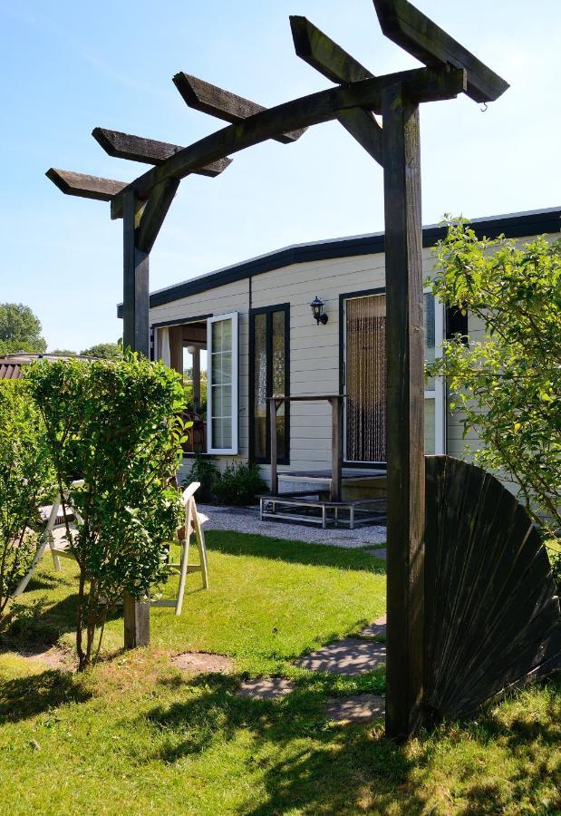 Chalet Ketjil Oostvoorne Extérieur photo